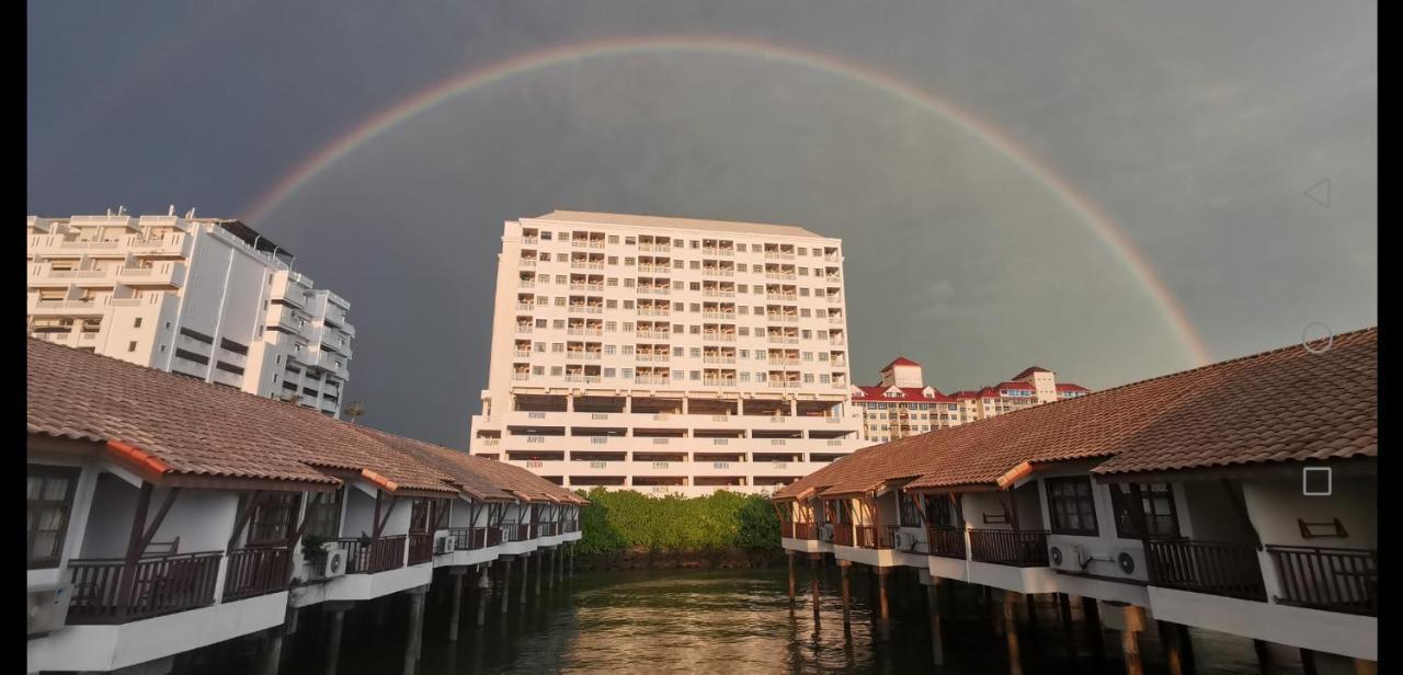 Water Chalet Or Premium Tower Seaview Port Dickson , Private Room Exterior foto